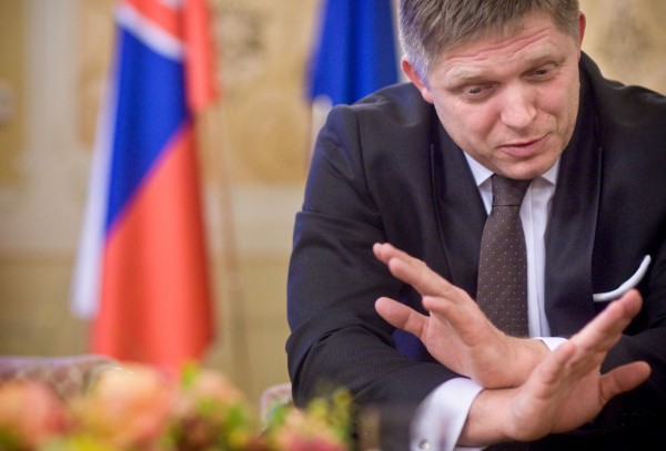 Edit the message In-slovakia-premier-fico-loses-the-majority-the-right-wins